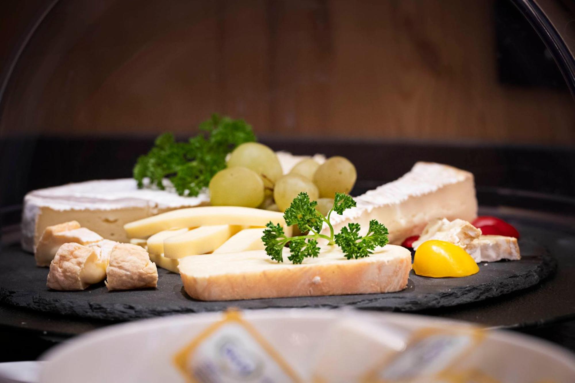 מידרס Hotel Alpenstolz מראה חיצוני תמונה
