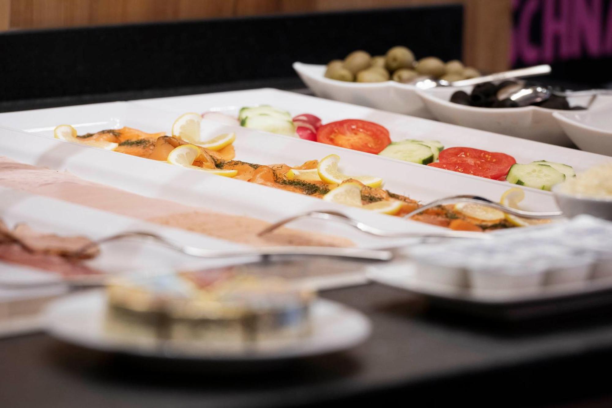 מידרס Hotel Alpenstolz מראה חיצוני תמונה